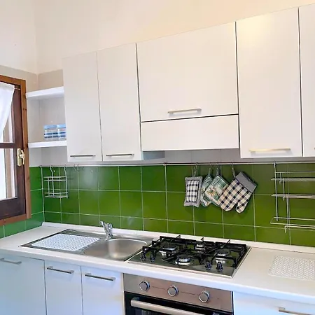 Ibiscus, Notteri Semesterbostad Villasimius