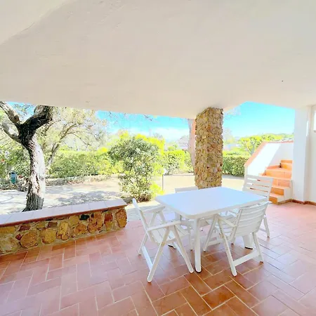 Ibiscus, Notteri Semesterbostad Villasimius