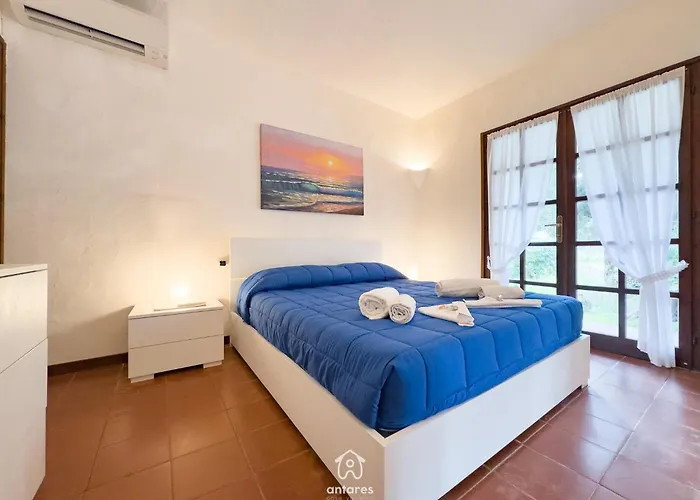 Ibiscus, Notteri * Villasimius