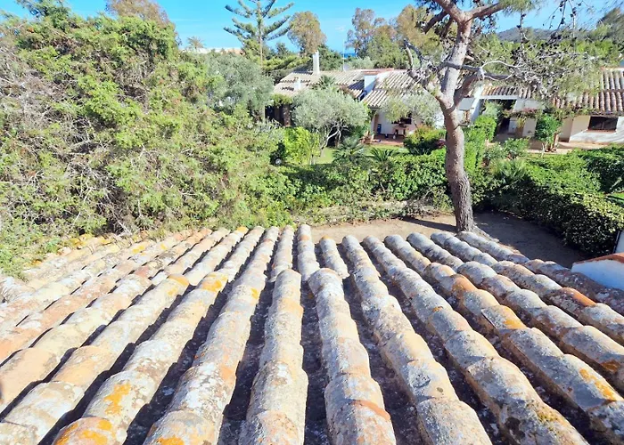 Ibiscus, Notteri Holiday home