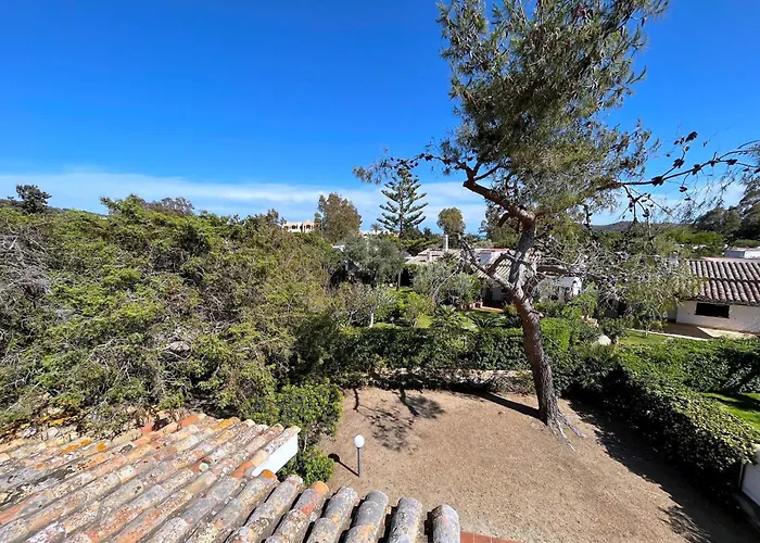 Ibiscus, Notteri Holiday home