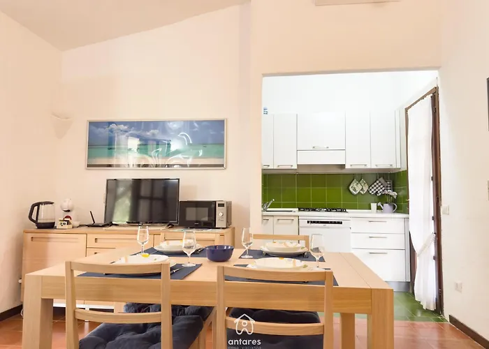 Ibiscus, Notteri Holiday home